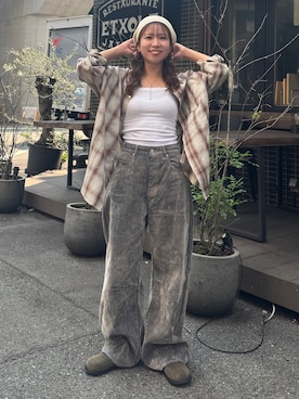 「アイテム（スリッポン）」を使った、瀬川百花さん（レディース・156cm）の夏コーディネート