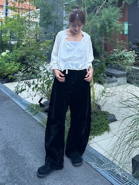 「アイテム（スリッポン）」を使った、瀬川百花さん（レディース・156cm）の夏コーディネート
