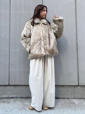 「アイテム（ダウンジャケット/コート）」を使った、瀬川百花さん（レディース・156cm）の秋コーディネート