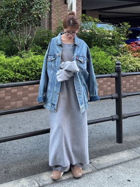 「アイテム（デニムジャケット）」を使った、瀬川百花さん（レディース・156cm）の夏コーディネート