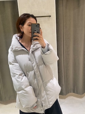 「MURUA（ムルーア）のアイテム（ダウンジャケット/コート）」を使った、園部 涼子さん（レディース・162cm）の夏コーディネート