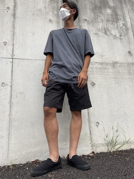 「グラミチ」｜「アイテム（スリッポン）」を使った、うたさん（メンズ・170cm）の夏コーディネート