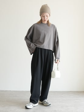 「アイテム（スラックス）」を使った、sakiさん（レディース・165cm）の夏コーディネート