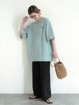 「reca（レカ）のアイテム（Tシャツ/カットソー）」を使った、sakiさん（レディース・165cm）の夏コーディネート