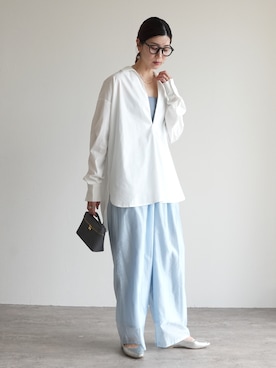 「reca（レカ）の無地/ストライプ柄スッキパーブラウス（シャツ/ブラウス、ホワイト系）」を使った、sakiさん（レディース・165cm）の春コーディネート