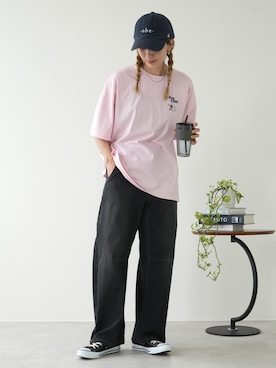 「reca（レカ）のストレッチデニムカーブパンツ（デニムパンツ、グレー系）」を使った、sakiさん（レディース・165cm）の夏コーディネート