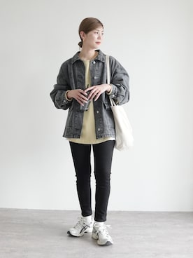 「reca（レカ）のアイテム（ジャケット/アウター）」を使った、sakiさん（レディース・165cm）の春コーディネート