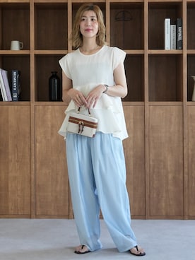 「reca（レカ）のシアーカーブパンツ（その他パンツ、ブルー系）」を使った、sakiさん（レディース・165cm）の夏コーディネート