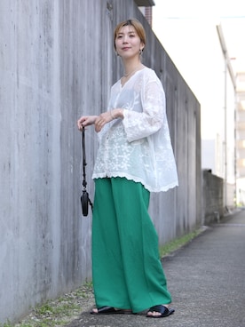 「reca（レカ）のレースシアーカーディガン（カーディガン/ボレロ、ホワイト系）」を使った、sakiさん（レディース・165cm）の春コーディネート