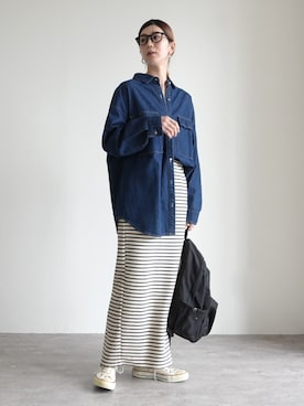 「reca（レカ）のデニムシャツジャケット（デニムジャケット、ブルー系）」を使った、sakiさん（レディース・165cm）の春コーディネート
