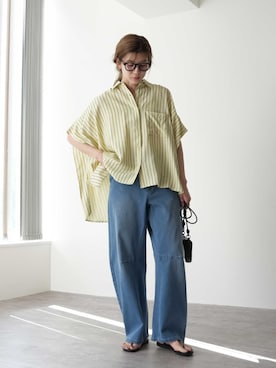 「reca（レカ）のストレッチデニムカーブパンツ（デニムパンツ、ブルー系）」を使った、sakiさん（レディース・165cm）の春コーディネート