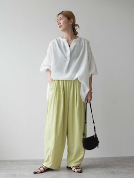 「reca（レカ）のスキッパーブラウス（シャツ/ブラウス、ホワイト系）」を使った、sakiさん（レディース・165cm）の春コーディネート