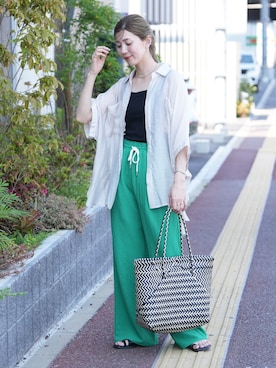 「reca（レカ）のドルマンシアーシャツ（シャツ/ブラウス、グレー系）」を使った、sakiさん（レディース・165cm）の春コーディネート