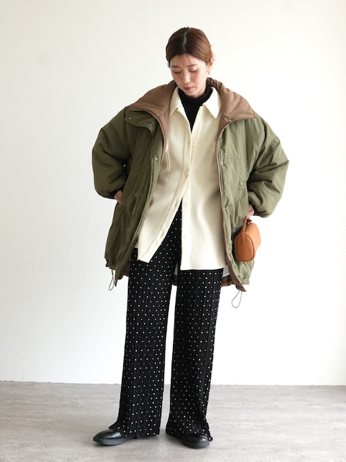 迷わず着れる！大人のセミワイドプリーツパンツ