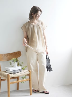 「reca（レカ）のオーガンジーレイヤードタックプルオーバー（Tシャツ/カットソー、ブラウン系）」を使った、sakiさん（レディース・165cm）の夏コーディネート