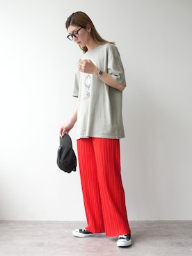 「reca（レカ）のヴィンテージ気球プリントロゴTシャツ（Tシャツ/カットソー、ベージュ系）」を使った、sakiさん（レディース・165cm）の春コーディネート