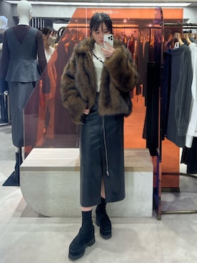 「MURUA（ムルーア）のアイテム（ブルゾン）」を使った、田中音羽さん（レディース・163cm）の秋コーディネート