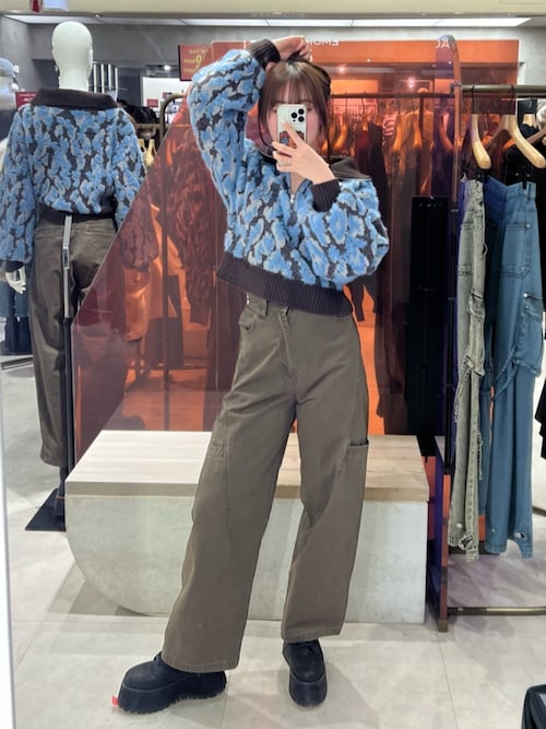 パッチポケットバレルレッグパンツ