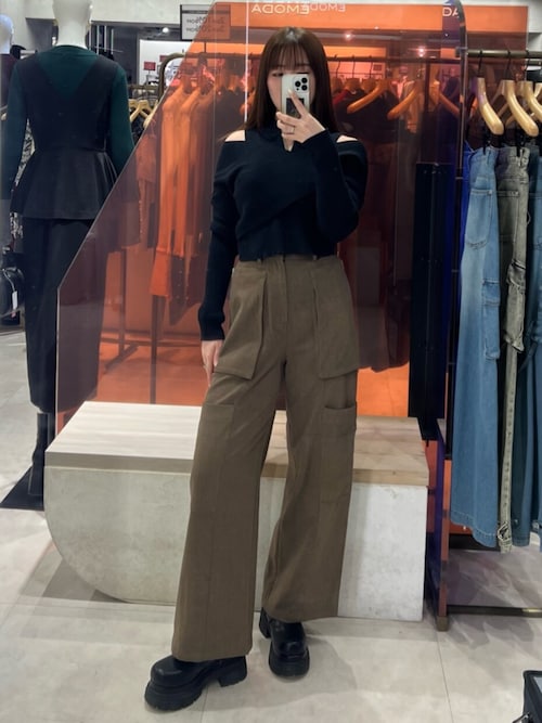 カシュクールハーフジップトップス