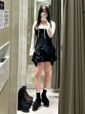 「MURUA（ムルーア）のアイテム（ワンピース/ドレス）」を使った、田中音羽さん（レディース・163cm）の秋コーディネート