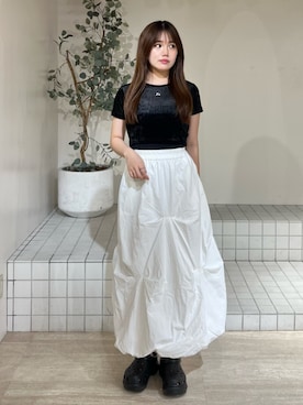 「crocs（クロックス）のアイテム」を使った、田中音羽さん（レディース・163cm）の夏コーディネート