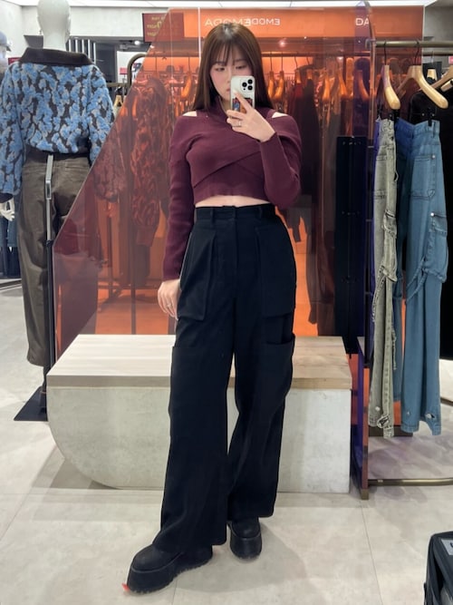 カシュクールハーフジップトップス