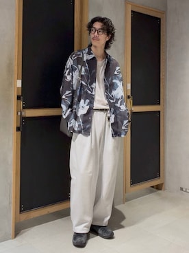 「RAGEBLUE（レイジブルー）のアイテム（バッグ）」を使った、三浦 慎平さん（メンズ・185cm）の春コーディネート