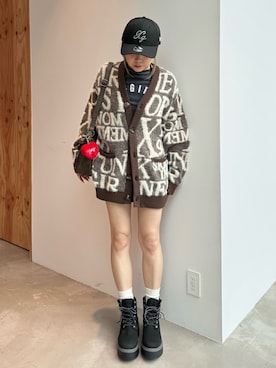 「アイテム（キーホルダー）」を使った、山口紗英さん（レディース・157cm）の秋コーディネート
