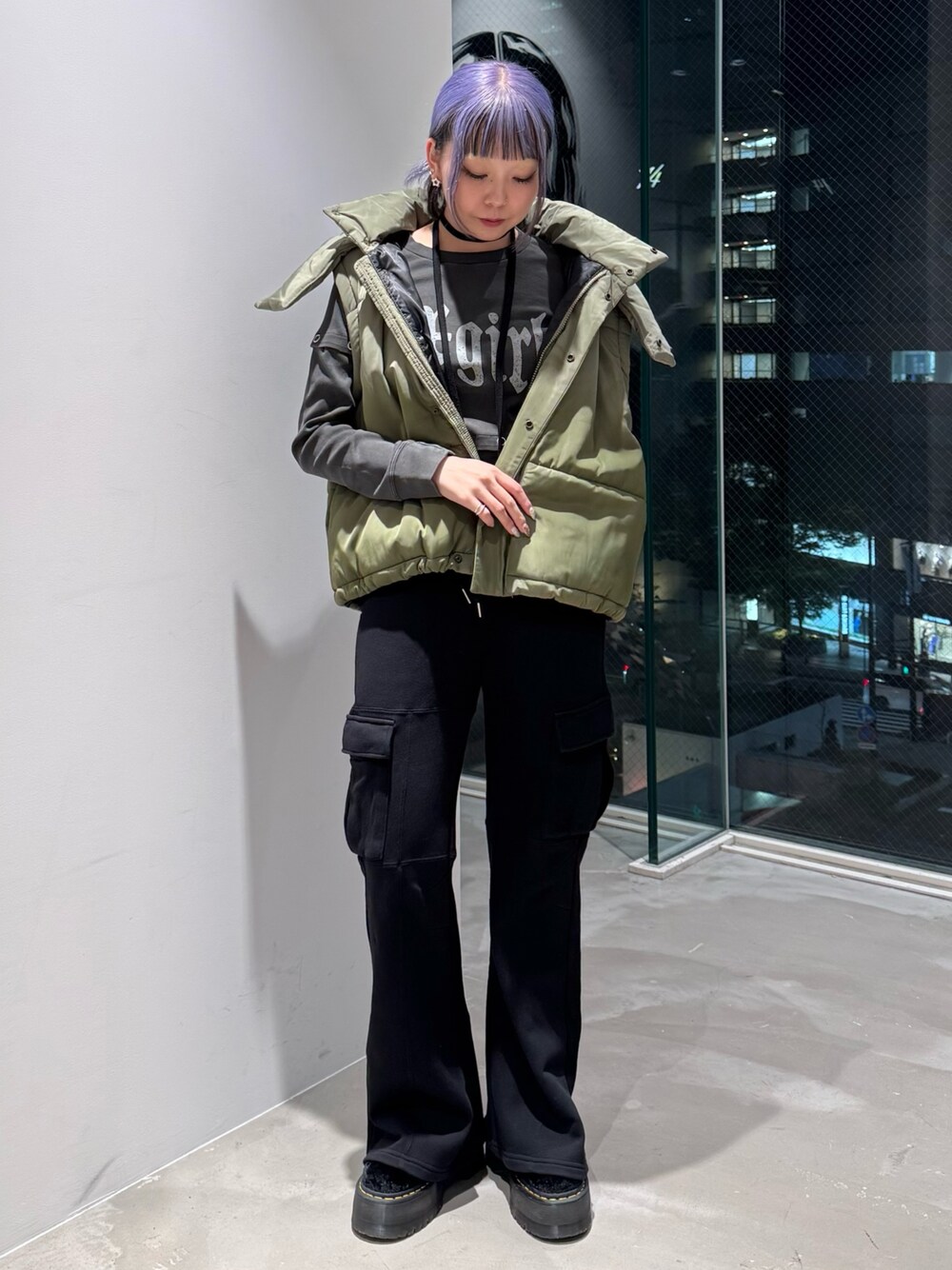 山口紗英(XLARGE/X-girl神戸（X-girl）)｜X-girlのスウェットパンツを