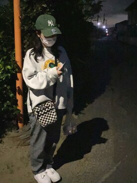 「古着のアイテム（スウェット、グレー系）」を使った、mimikuku914さん（レディース）の秋コーディネート