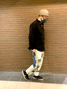 「thisisneverthat（ディスイズネバーザット）のアイテム（パンツ）」を使った、マングースさん（メンズ・173cm）の春コーディネート