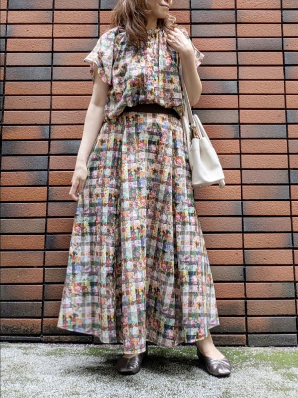 【hi-fashion】（15）レディース　カジュアル　セットアップ　花柄 hi-fashion】（15）レディース カジュアル セットアップ 花柄