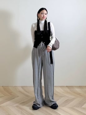 「MILLER（ミラー）のアイテム」を使った、ISSAさん（レディース・154cm）の秋コーディネート