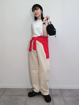 「UNIVERSAL OVERALL（ユニバーサルオーバーオール）のアイテム」を使った、ISSAさん（骨格ウェーブ・レディース・166cm）の夏コーディネート