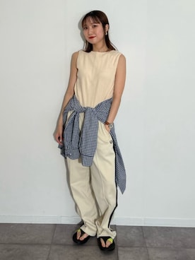 「OOFOS（ウーフォス）のアイテム」を使った、ISSAさん（骨格ストレート・レディース・160cm）の夏コーディネート