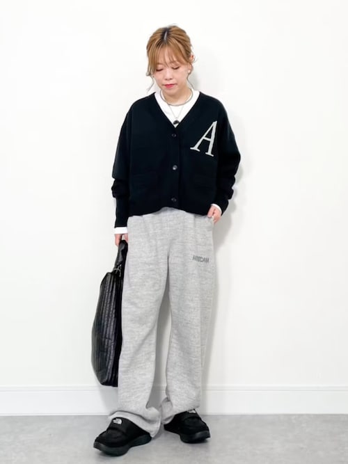 Americana/アメリカーナ] 別注 バックロゴ ショート丈 Vネック