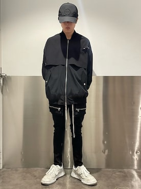 「DANKE SCHON（ダンケシェーン）のアイテム（MA-1）」を使った、AZUSAさん（メンズ・169cm）の春コーディネート