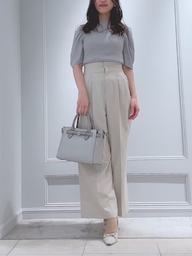 「LAISSE PASSE（レッセパッセ）のウエストタックワイドパンツ（その他パンツ、ベージュ系）」を使った、laisse_KUBOさん（レディース・157cm）の春コーディネート