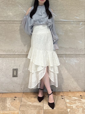 「dazzlin（ダズリン）のオープンショルダーバルーントップス（シャツ/ブラウス、グレー系）」を使った、reikaさん（レディース・155cm）の秋コーディネート