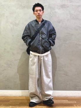 「アイテム（MA-1）」を使った、BEAMS HEART MENさん（メンズ・174cm）の秋コーディネート