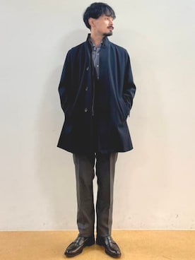 「アイテム（ステンカラーコート）」を使った、BEAMS HEART MENさん（メンズ・173cm）の秋コーディネート