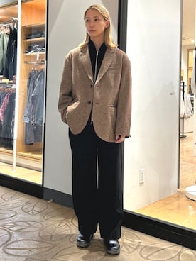 「アイテム（テーラードジャケット）」を使った、BEAMS HEART MENさん（メンズ・172cm）の冬コーディネート