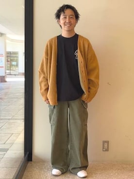 「アイテム（カーゴパンツ）」を使った、BEAMS HEART MENさん（メンズ・162cm）の秋コーディネート