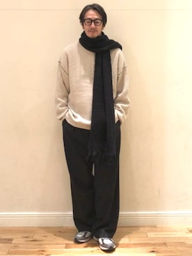 「アイテム（マフラー）」を使った、BEAMS HEART MENさん（メンズ・180cm）の秋コーディネート