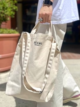 「アイテム（トートバッグ）」を使った、BEAMS HEART MENさん（メンズ・177cm）の夏コーディネート