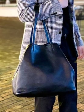 「アイテム（ビジネスバッグ）」を使った、BEAMS HEART MENさん（メンズ・176cm）の夏コーディネート