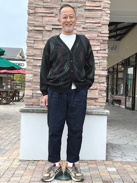 「アイテム（カーディガン/ボレロ）」を使った、BEAMS HEART MENさん（メンズ・168cm）の秋コーディネート