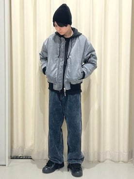 「アイテム（パーカー）」を使った、BEAMS HEART MENさん（メンズ・172cm）の秋コーディネート