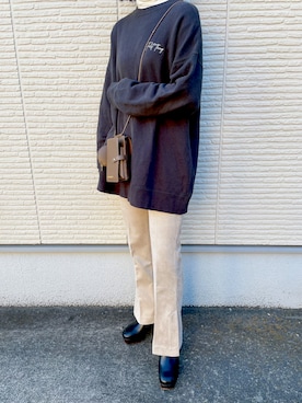 「ジーナシス」｜「アイテム（スウェット）」を使った、Ririaさん（レディース・165cm）の冬コーディネート