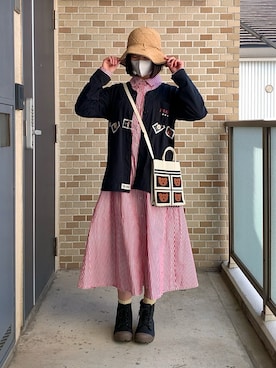 「アイテム（レインシューズ）」を使った、ねむねむ桃子は声が命。さん（レディース・162cm）の秋コーディネート